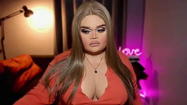 Snapshot of KarolinaThompson chatting on 02.03.26 KarolinaThompson online show from 02.03.26