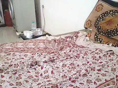 Snapshot of Kumarjay330 chatting on 10.02.25 Kumarjay330 online show from 10.02.25