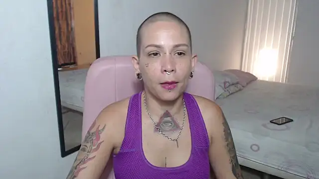 moon cat85 online show from 03.02.25