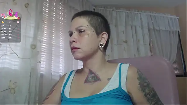 moon cat85 online show from 09.13.25