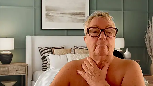 Snapshot of GrannyChrissy68 chatting on 03.13.26 GrannyChrissy68 online show from 03.13.26