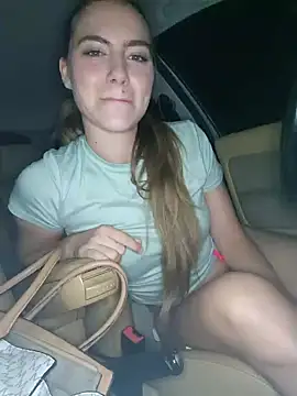 Snapshot of RubyRubin chatting on 09.12.25 RubyRubin online show from 09.12.25