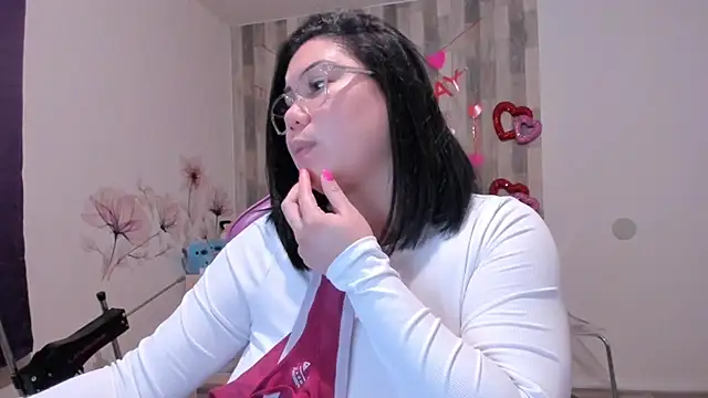 Snapshot of Bigt3ti chatting on 02.02.25 Bigt3ti online show from 02.02.25