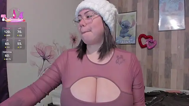 Snapshot of Bigt3ti chatting on 12.17.25 Bigt3ti online show from 12.17.25