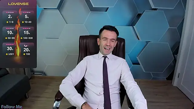 SteveTiger online show from 11.17.25