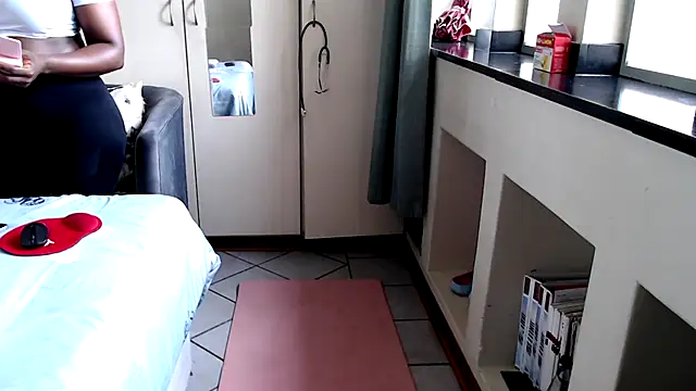 FitSelina66 online show from 10.12.25