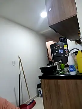 Ixchel Anaid online show from 02.21.25