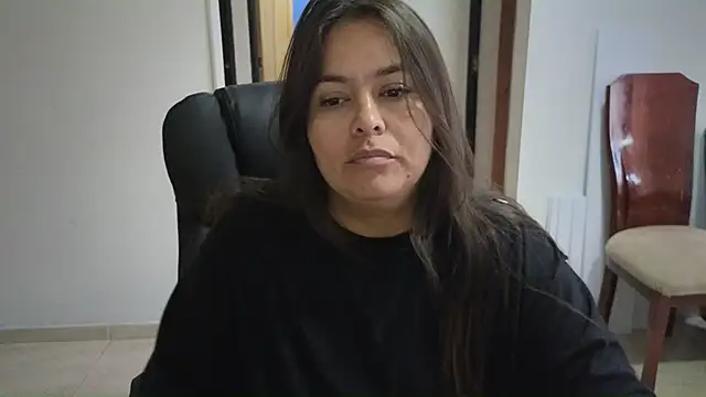 Ixchel Anaid online show from 11.04.25