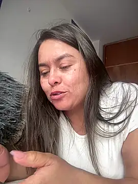 Ixchel Anaid online show from 03.05.26