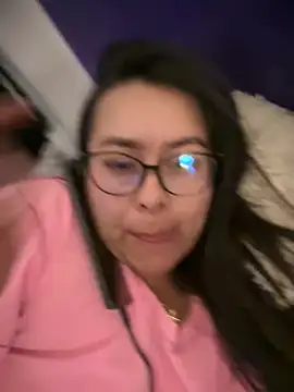 Ixchel Anaid online show from 04.15.26