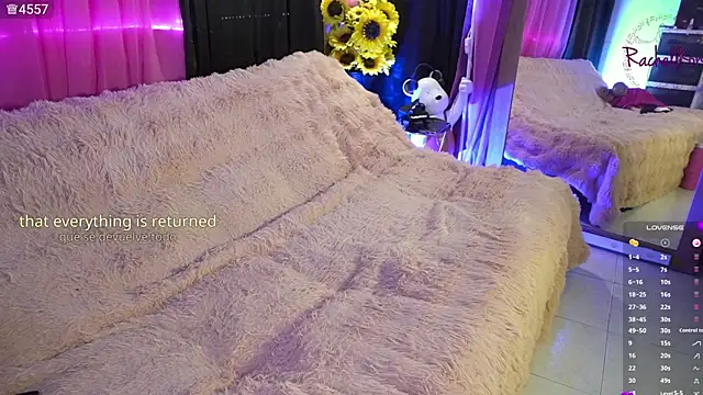 Snapshot of Rachellkors chatting on 09.19.25 Rachellkors online show from 09.19.25