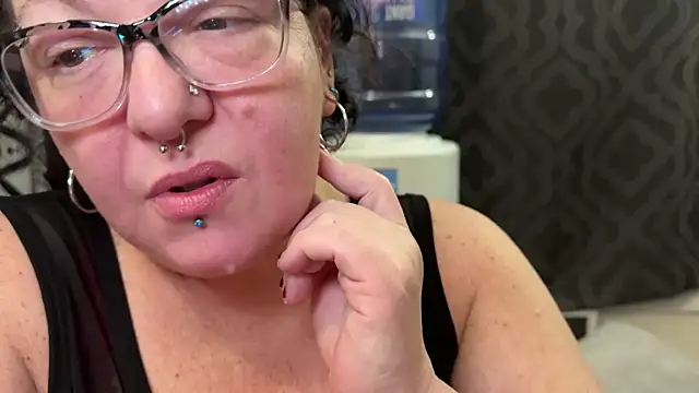 Miss Phat Booty online show from 01.19.25