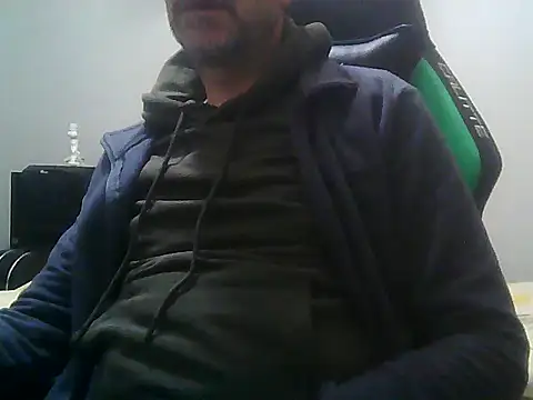 Snapshot of boran34 chatting on 04.29.26 boran34 online show from 04.29.26