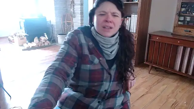 MarcyJones online show from 02.20.25