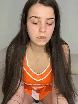 Snapshot of joeystaciee chatting on 02.21.26 joeystaciee online show from 02.21.26