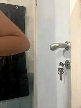 Aestheticsgirl online show from 11.27.25