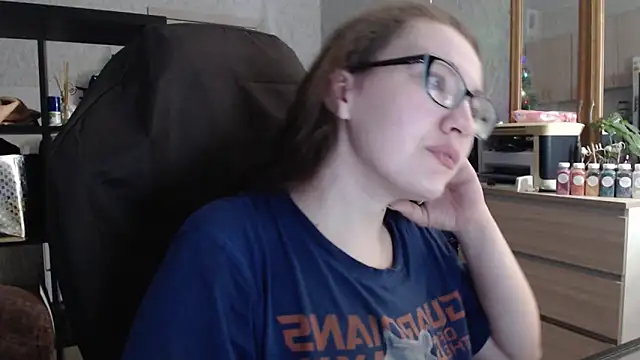 Snapshot of AnKey_Rayah chatting on 01.23.25 AnKey Rayah online show from 01.23.25