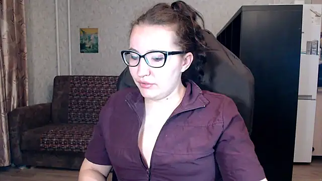 Snapshot of AnKey_Rayah chatting on 09.21.25 AnKey Rayah online show from 09.21.25