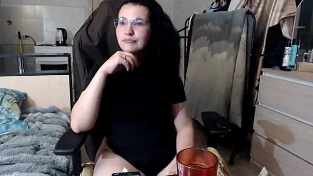Snapshot of AnKey_Rayah chatting on 06.28.26 AnKey Rayah online show from 06.28.26