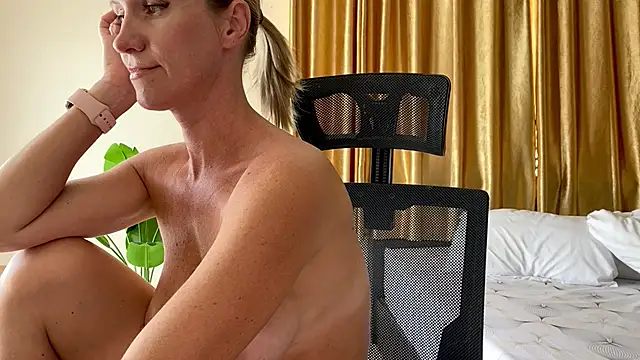 KatnessHot online show from 02.02.25