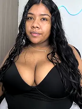 Snapshot of paola091 chatting on 10.19.25 paola091 online show from 10.19.25