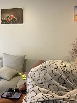 CurvyDesire1 online show from 01.12.26