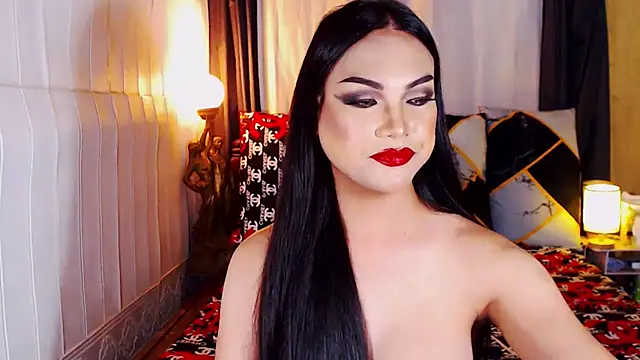 Snapshot of UrsexiestTammy chatting on 12.03.25 UrsexiestTammy online show from 12.03.25