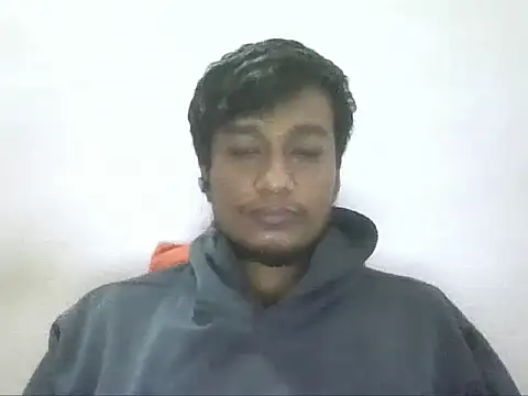 Snapshot of jimnail007 chatting on 12.17.25 jimnail007 online show from 12.17.25