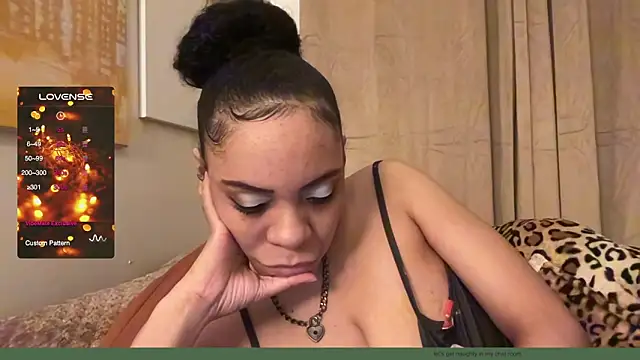 Snapshot of Sanaawest chatting on 12.07.24 Sanaawest online show from 12.07.24