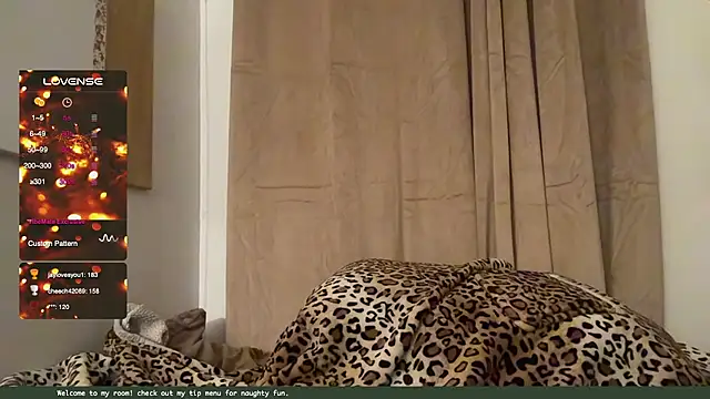 Snapshot of Sanaawest chatting on 12.13.24 Sanaawest online show from 12.13.24