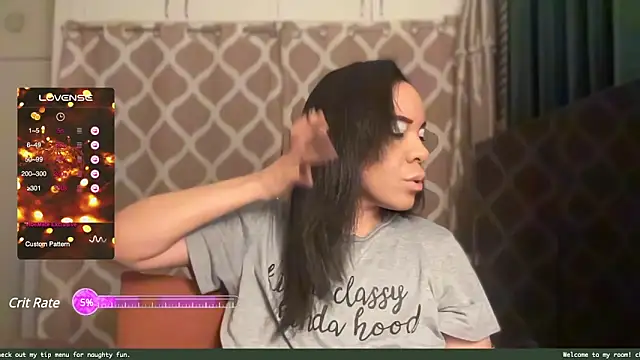 Snapshot of Sanaawest chatting on 01.07.25 Sanaawest online show from 01.07.25