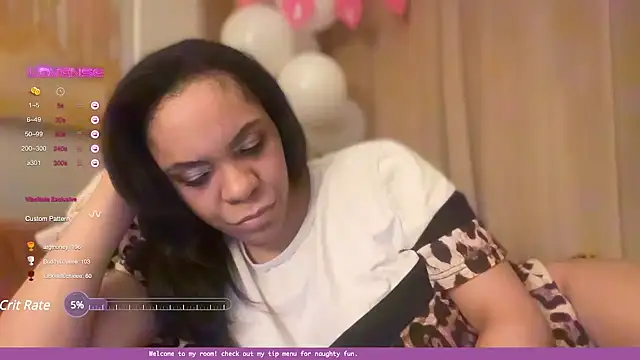 Snapshot of Sanaawest chatting on 01.30.25 Sanaawest online show from 01.30.25