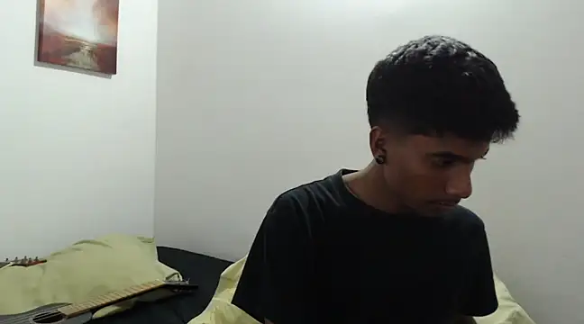 Snapshot of stevenosori chatting on 12.27.24 stevenosori online show from 12.27.24