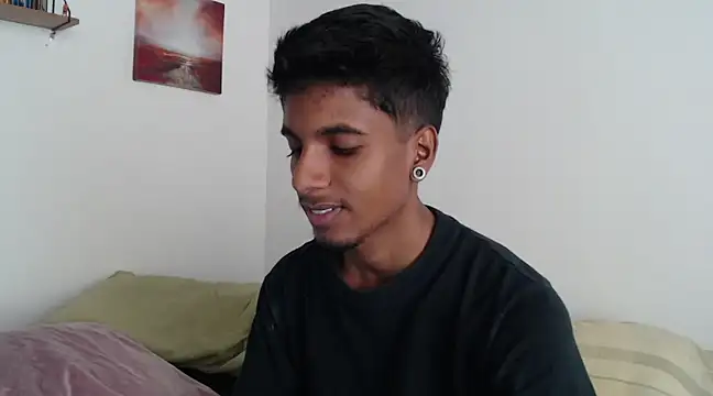 Snapshot of stevenosori chatting on 12.28.24 stevenosori online show from 12.28.24