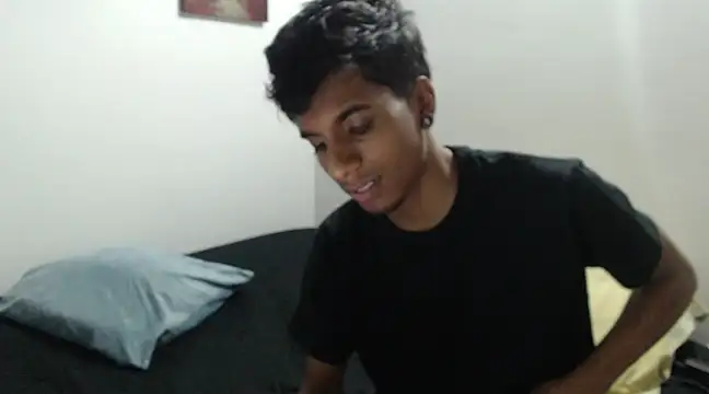 Snapshot of stevenosori chatting on 01.10.25 stevenosori online show from 01.10.25