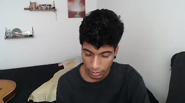 Snapshot of stevenosori chatting on 02.12.25 stevenosori online show from 02.12.25