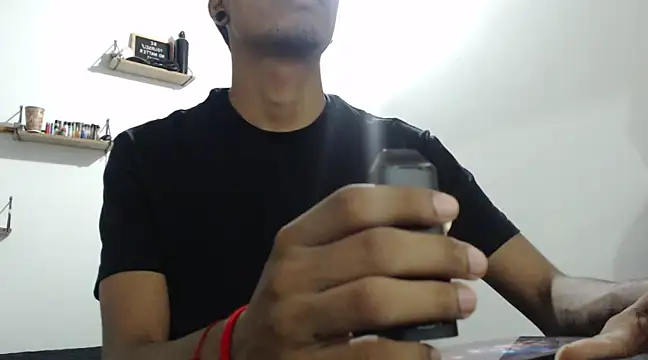 Snapshot of stevenosori chatting on 02.16.25 stevenosori online show from 02.16.25