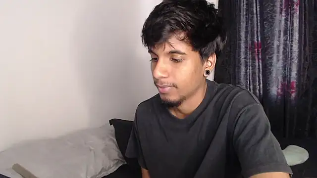 Snapshot of stevenosori chatting on 09.13.25 stevenosori online show from 09.13.25