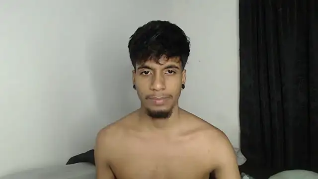 Snapshot of stevenosori chatting on 09.18.25 stevenosori online show from 09.18.25