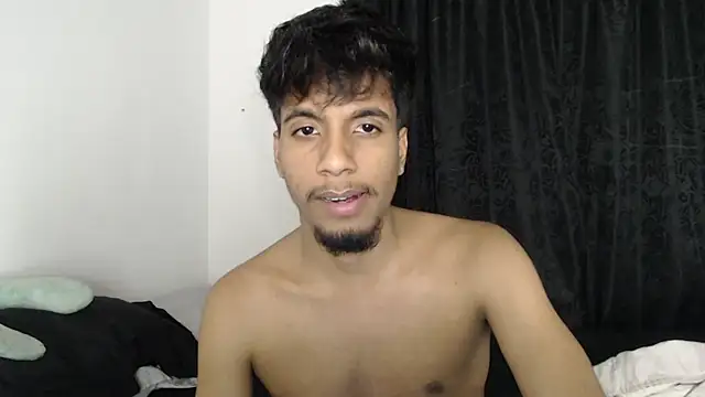 Snapshot of stevenosori chatting on 09.24.25 stevenosori online show from 09.24.25