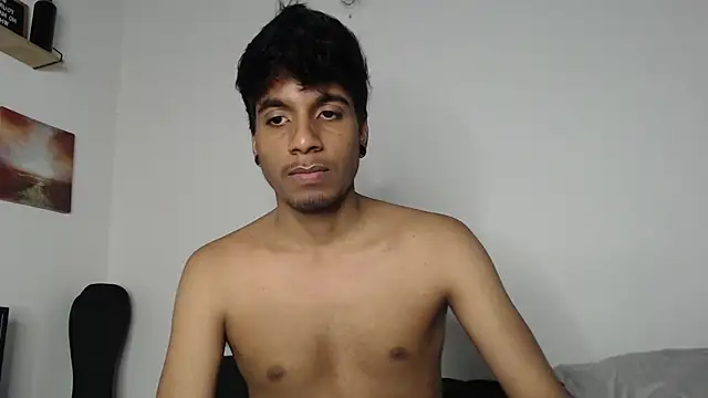 Snapshot of stevenosori chatting on 10.20.25 stevenosori online show from 10.20.25