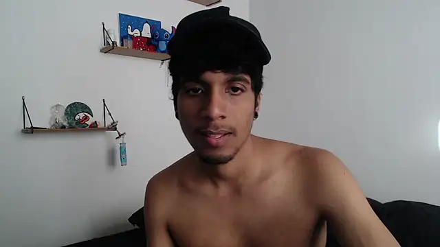 Snapshot of stevenosori chatting on 12.16.25 stevenosori online show from 12.16.25