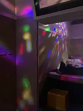 Snapshot of MikyFoxx chatting on 01.18.25 MikyFoxx online show from 01.18.25