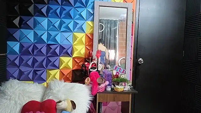 katifoxx online show from 11.14.25