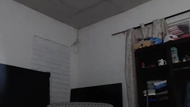 Snapshot of adrixxx38 chatting on 02.09.26 adrixxx38 online show from 02.09.26