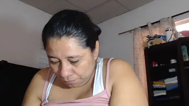 Snapshot of adrixxx38 chatting on 02.14.26 adrixxx38 online show from 02.14.26