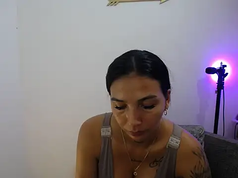 Snapshot of Allyson_Smith chatting on 01.31.25 Allyson Smith online show from 01.31.25