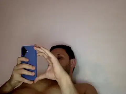 Snapshot of FelipeRiver chatting on 01.10.25 FelipeRiver online show from 01.10.25