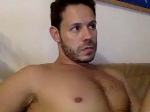 Snapshot of FelipeRiver chatting on 01.16.25 FelipeRiver online show from 01.16.25