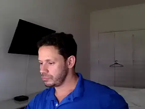 Snapshot of FelipeRiver chatting on 02.28.25 FelipeRiver online show from 02.28.25